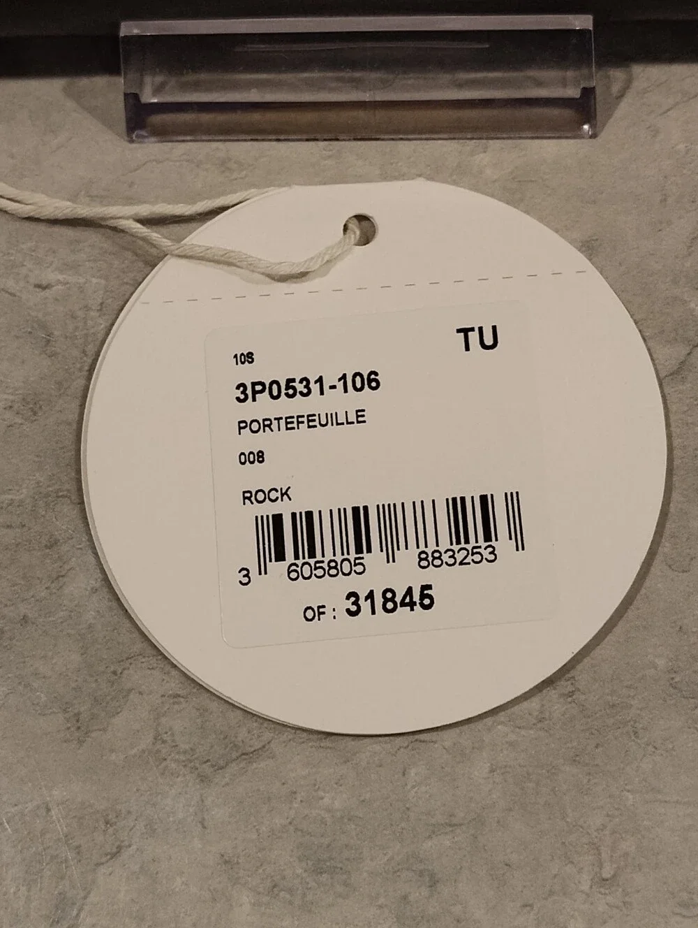 Chloé Victoria Round Long Wallet Authentic